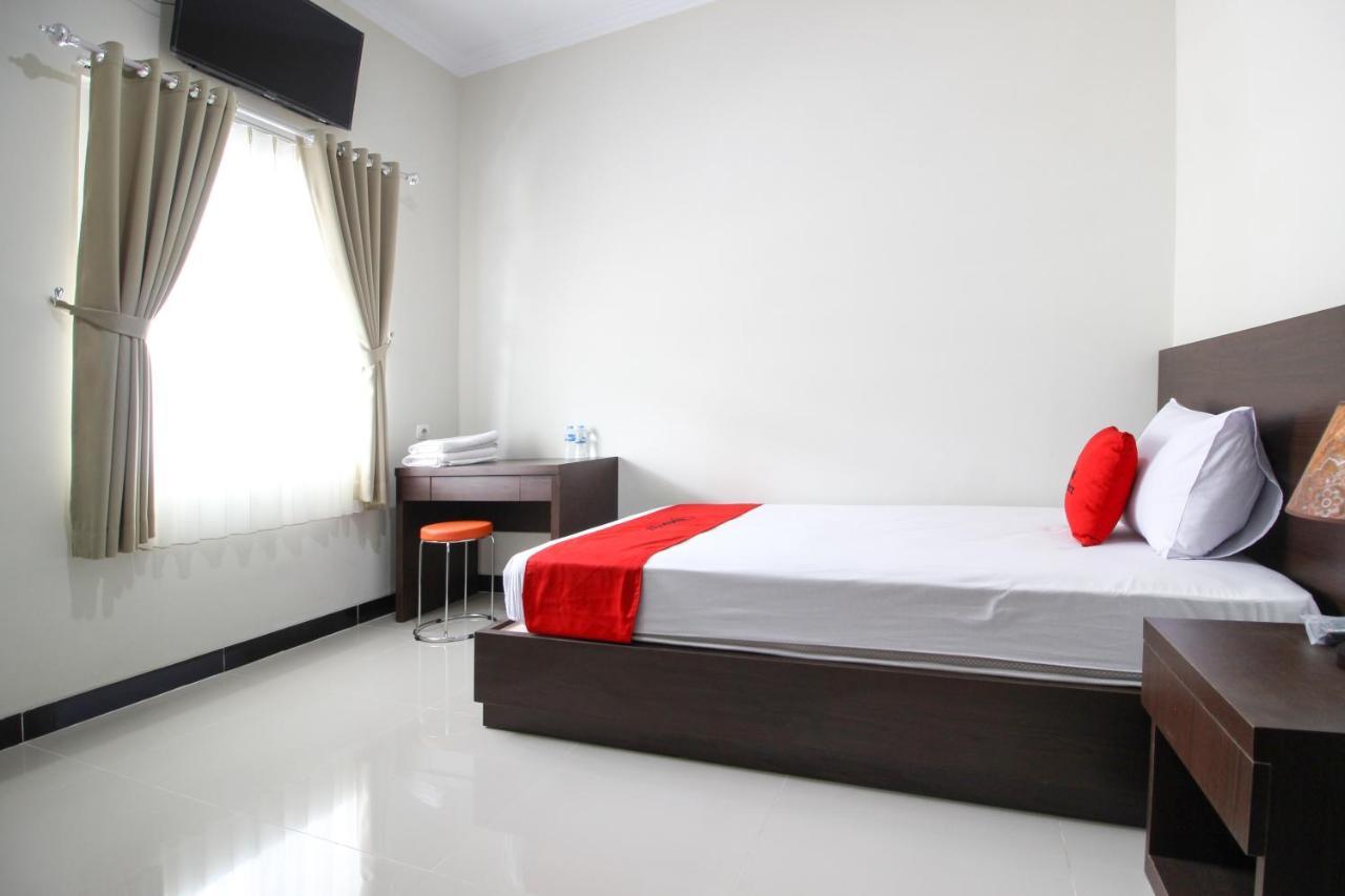 Reddoorz Syariah Plus @ Jakal Bawah 3 Kejayan Εξωτερικό φωτογραφία